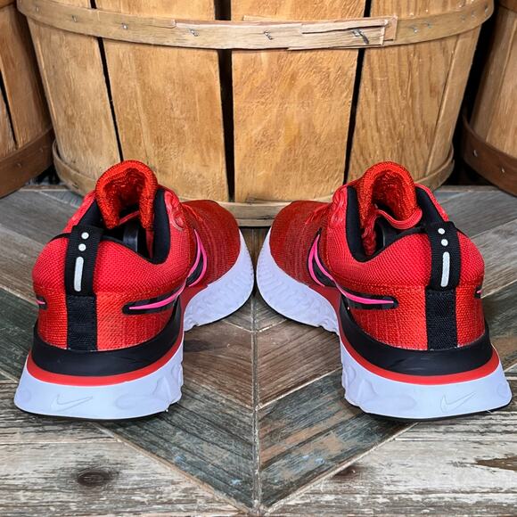 Nike React Infinity Run Flyknit 2 Chile Red DM8073-600 Running Shoes Womens 6.5 - Picture 8 of 11